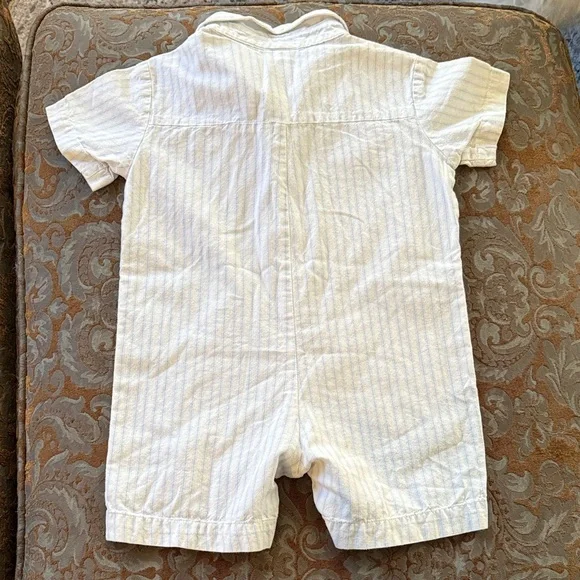Disney Cream Button-Up Romper with Tigger - Picture 4 of 5